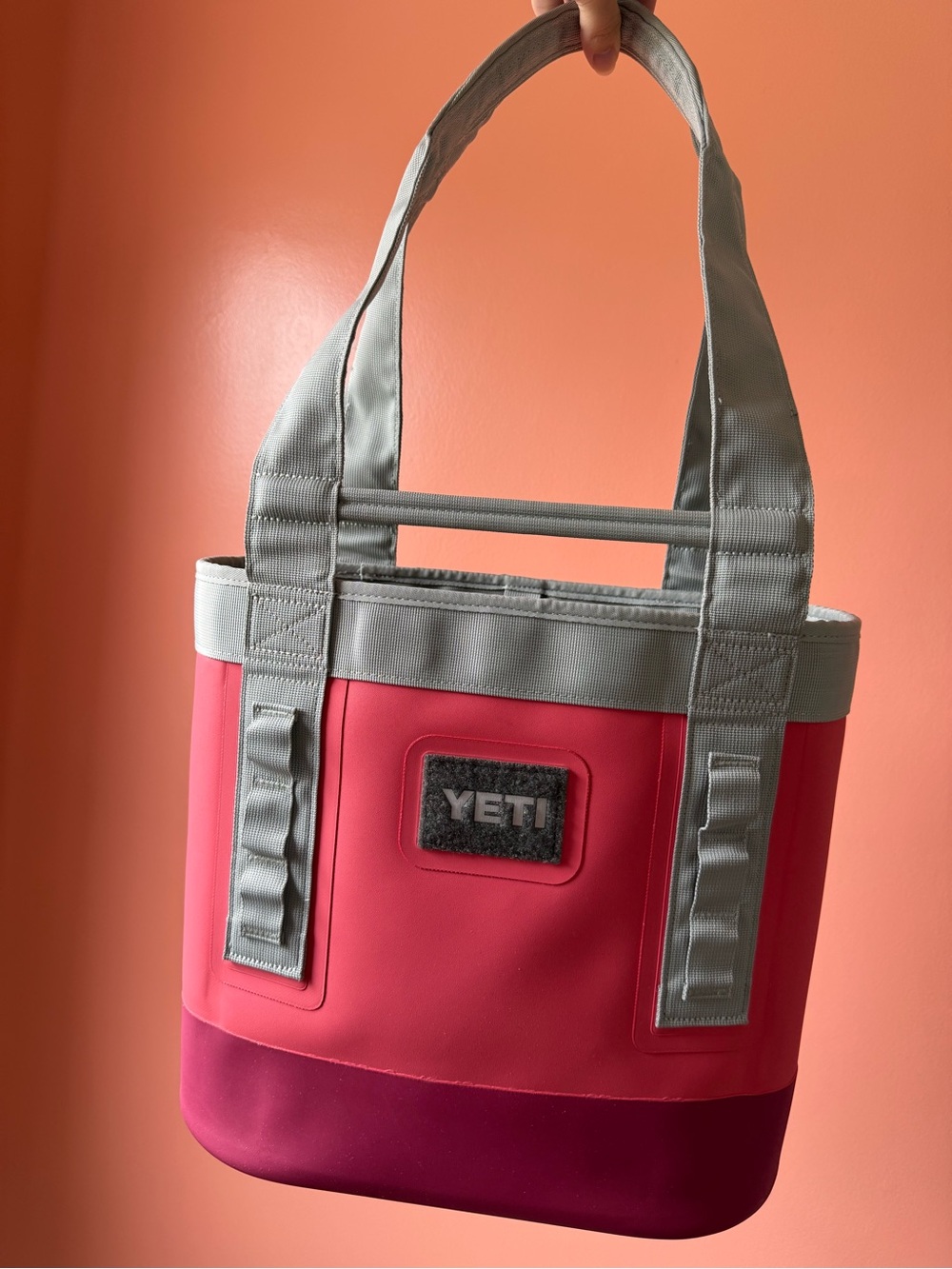 Yeti Camino 20 Bimini Pink - Picture 2 of 7